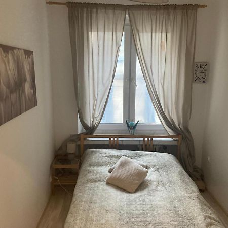 Appartement Apartament Przy Stadionie à Tychy Extérieur photo
