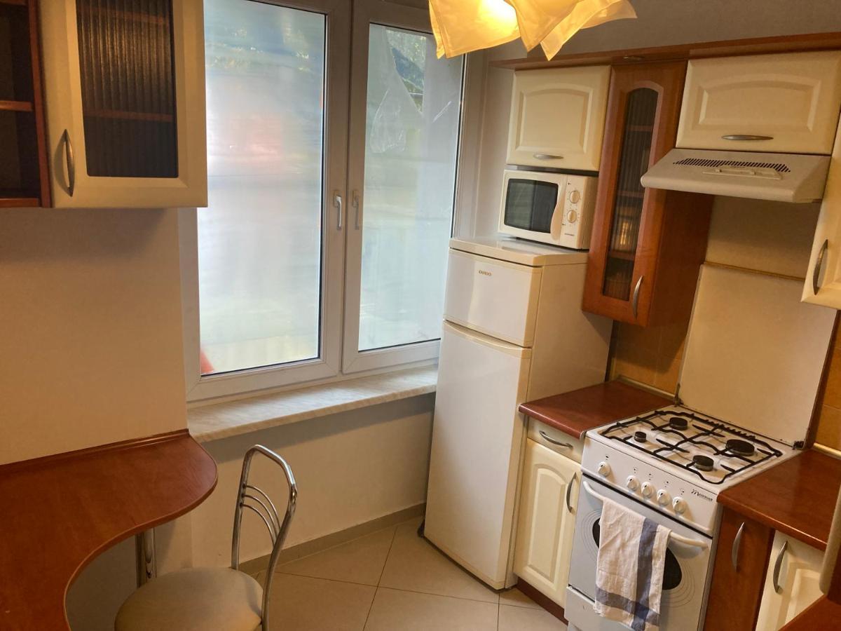 Appartement Apartament Przy Stadionie à Tychy Extérieur photo